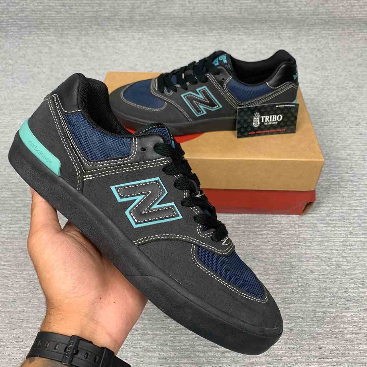TÊNIS NEW BALANCE NUMERIC 574 PRETO/AZUL